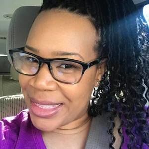 Meet your Posher, Donecia